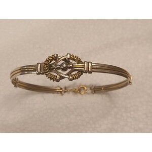 bangle bracelet with love knot by Sergio Barcena