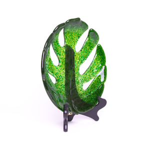 Miniature Monstera Leaf by Dana of Meraki Glass Art