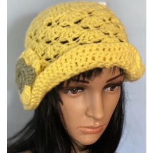 Women’s yellow and gray seashell brimmed hat by Sherri Gold