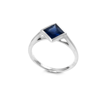 Medium dw blue square ring