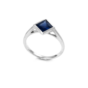 Small dw blue square ring