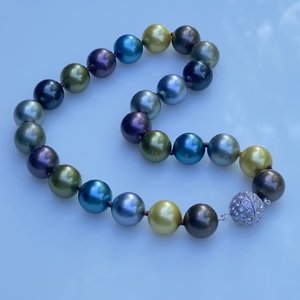 16mm Shell Pearl Necklace  by Barbara  Weinreb