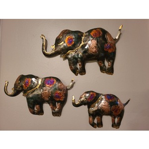 Set of 3 elephants by Sergio Barcena