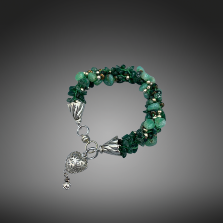 Medium emerald kumi bracelet png.final 4.5.2022