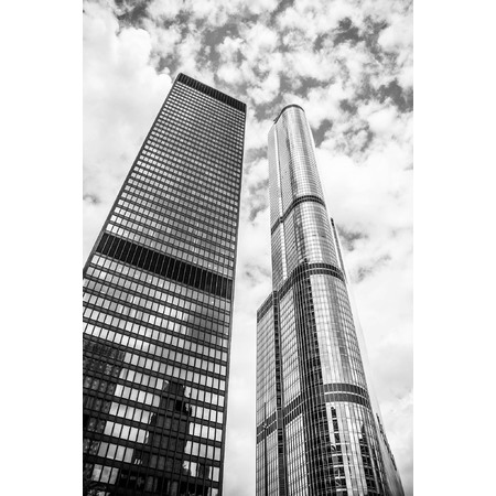 Medium sky scrapers chicago