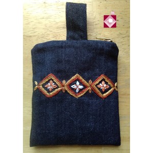 Small large orange design belt purse1
