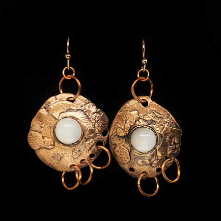 Medium copper and moonstone earrings