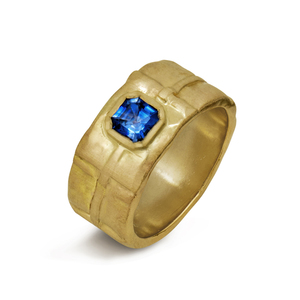 Gold Ring with 1-carat Blue Sapphire by Diana Widman
