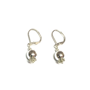 Earrings Silver Lever Back with Silver Balls by Laura Nigro