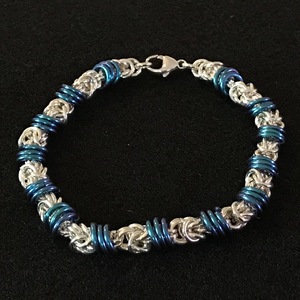 Silver and Blue Niobium Floating Three Rings Chain Maille Bracelet by Bernadette Szajna