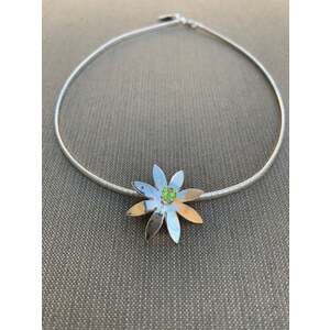 Daisy Peridot of ,999 Silver on Omega .925 Sterling Chain Necklace by Jay Andrew Lensink