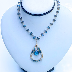 Moss Aquamarine and Labradorite Freeform Necklace by Barbara  Weinreb