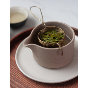 Shi Feng Dragonwell Green Tea by Aureal Ojeda