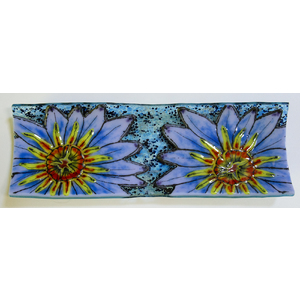 #1135B Intense WAter Lily Small Channel Plate by Michelle Rial